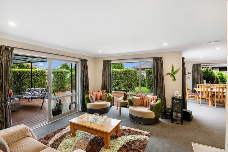 Photo of property in 37 Navy Loop, Rolleston, 7614