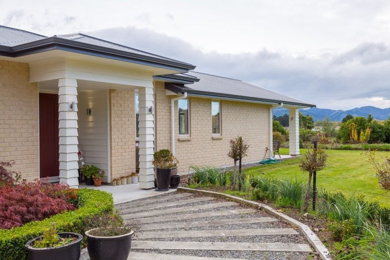 Photo of property in 71 North Street, Greytown, 5712