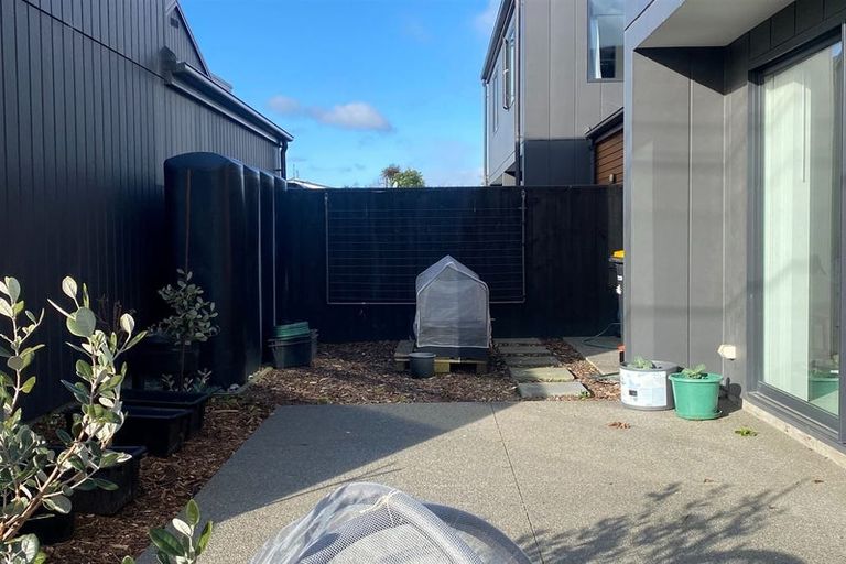 Photo of property in 10 Meredith Street, Addington, Christchurch, 8024
