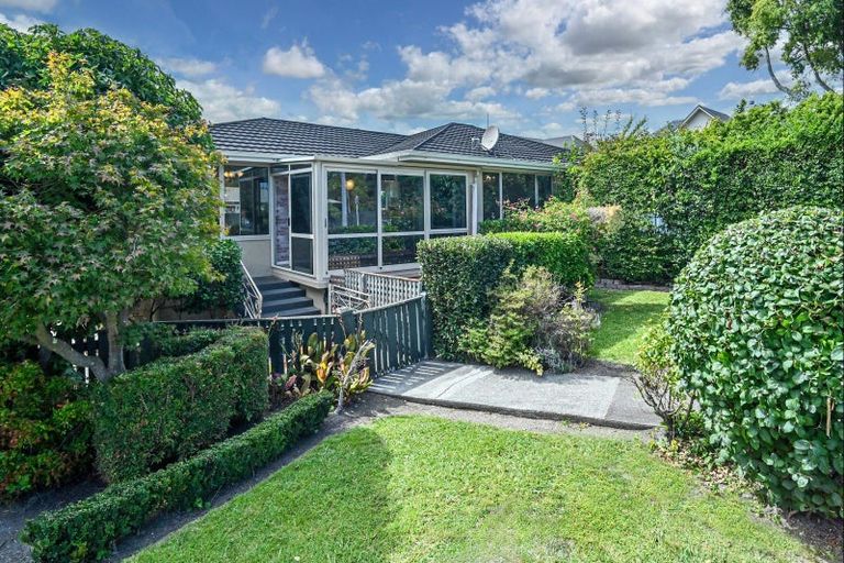 Photo of property in 1 Duart Road, Havelock North, 4130