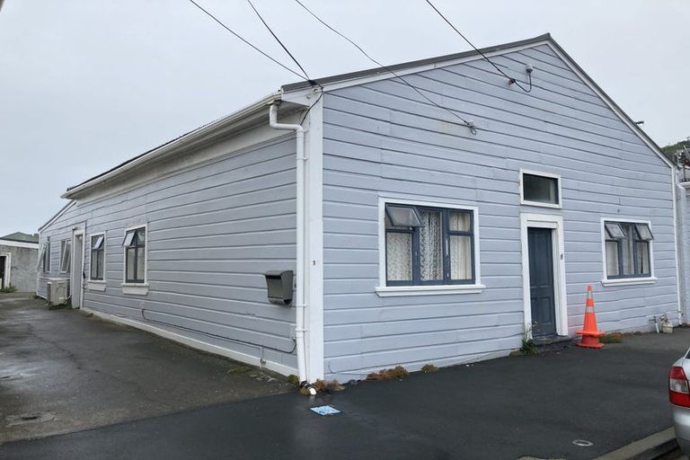 Photo of property in 11 Rua Street, Lyall Bay, Wellington, 6022