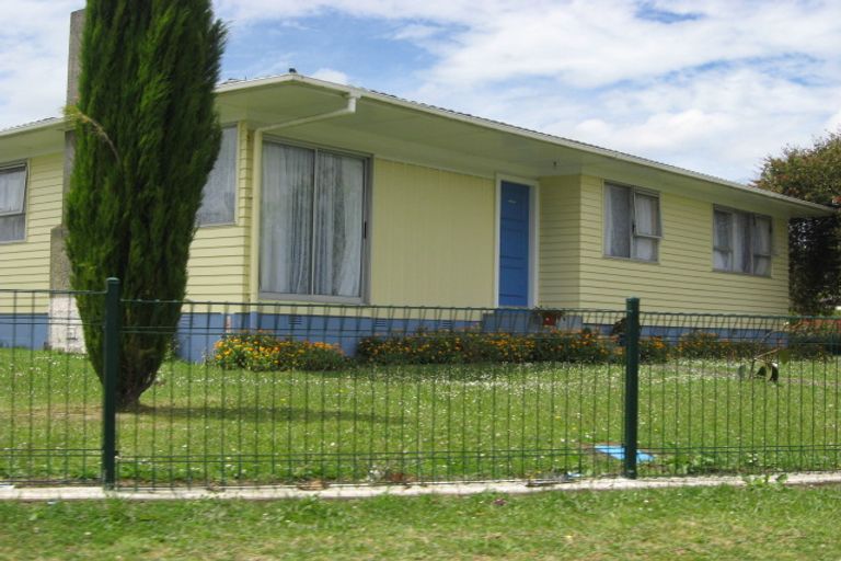 Photo of property in 19 Mascot Avenue, Mangere, Auckland, 2022
