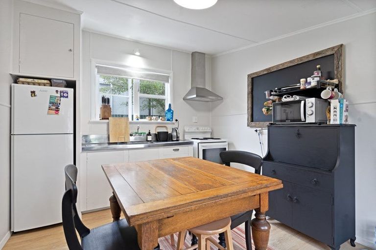 Photo of property in 10 Casel Street, Masterton, 5810