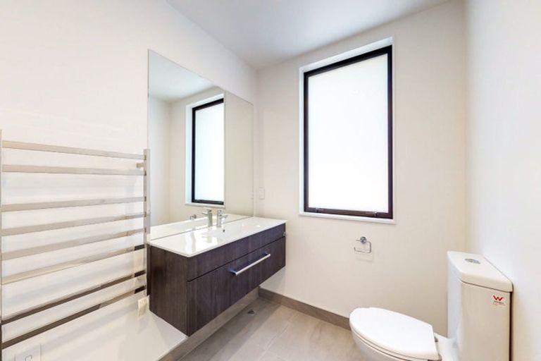 Photo of property in 5 Rua Kai Way, Brooklyn, Wellington, 6021