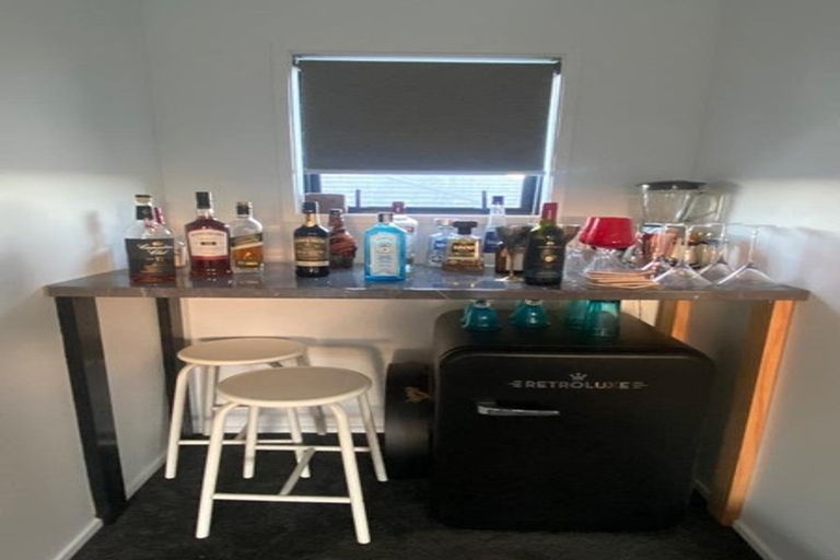 Photo of property in 28 Walter Lawry Road, Paerata, Pukekohe, 2124