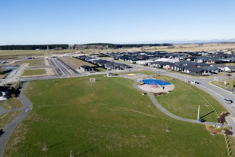 Photo of property in 16 Hancox Street, Kaiapoi, 7630