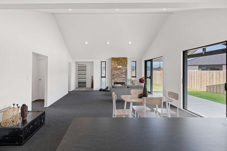 Photo of property in 30 Oldfield Lane, Marton, 4710