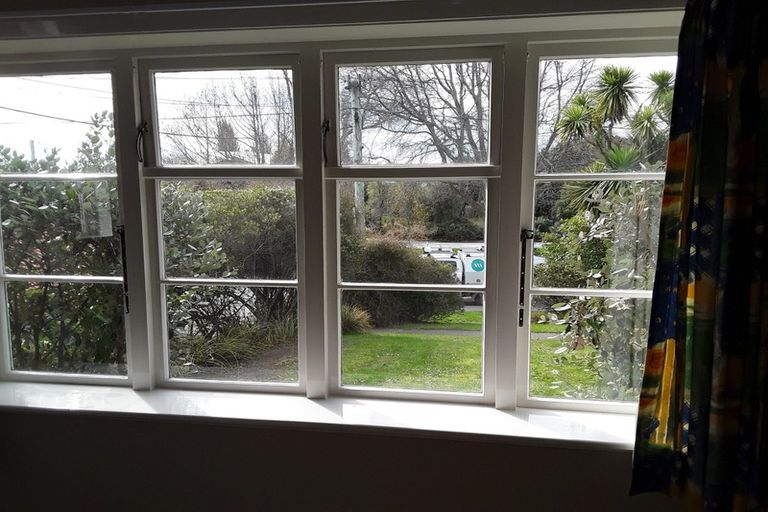 Photo of property in 346 Riverlaw Terrace, Saint Martins, Christchurch, 8022