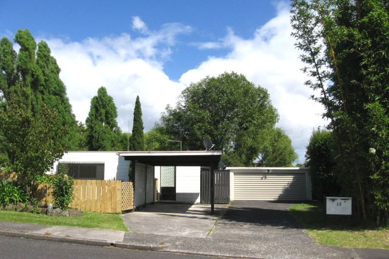 Photo of property in 2/13 Uppingham Crescent, Hillcrest, Auckland, 0627