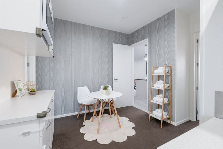 Photo of property in 12 Hampshire Court, Flagstaff, Hamilton, 3210