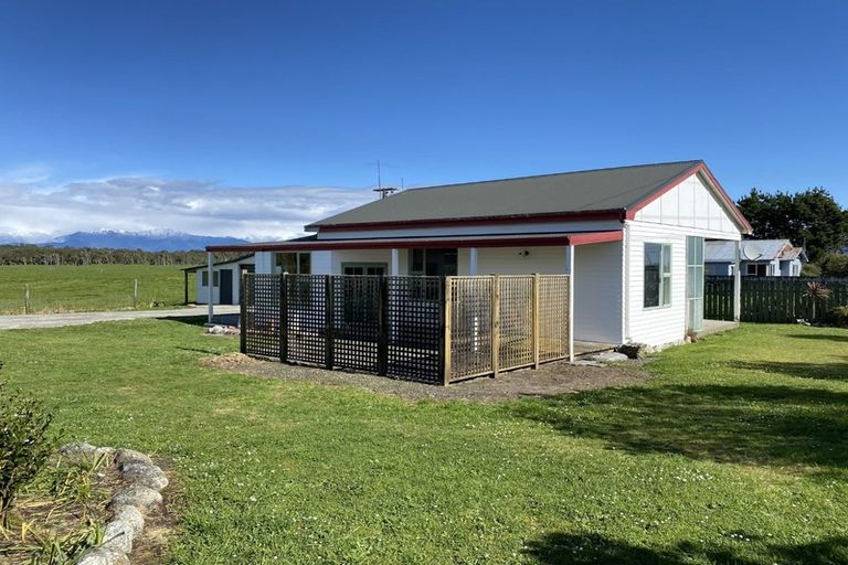 Photo of property in 669 Ruatapu Road, Ruatapu, Hokitika, 7883