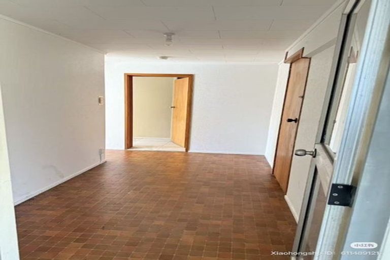 Photo of property in 17 Whitford Road, Howick, Auckland, 2014