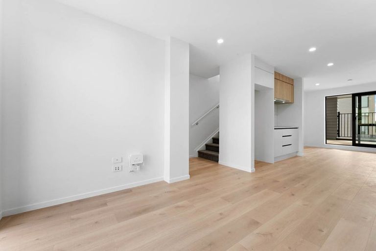 Photo of property in 75 Settlers Avenue, Hobsonville, Auckland, 0618