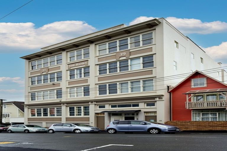 Photo of property in 10/37u Majoribanks Street, Mount Victoria, Wellington, 6011