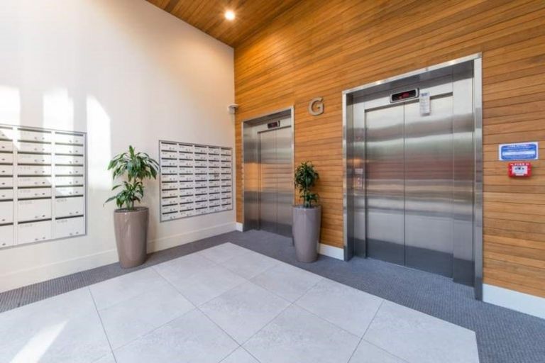 Photo of property in 27 Union Road, Howick, Auckland, 2014