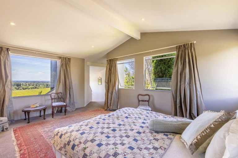 Photo of property in 15 Maharakeke Road, Waipukurau, 4281