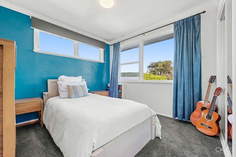 Photo of property in 24 Longfellow Street, Trentham, Upper Hutt, 5018
