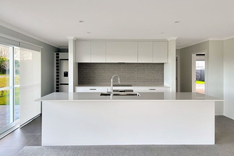 Photo of property in 12 Bastille Court, Rangatira Park, Taupo, 3330