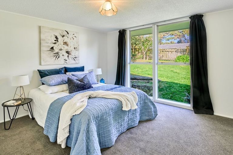 Photo of property in 4 Salem Court, Churton Park, Wellington, 6037