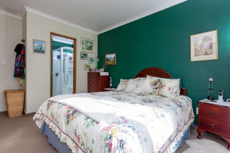 Photo of property in 119 Isabel Street, Whangamata, 3620