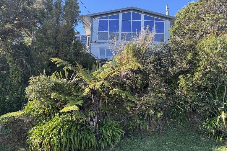 Photo of property in 9 Versailles Street, Karori, Wellington, 6012