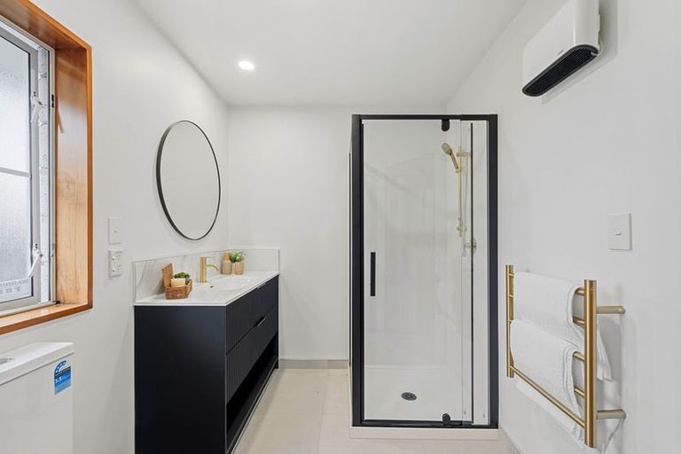 Photo of property in 2/7a Toorak Avenue, Avonhead, Christchurch, 8042