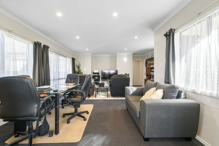 Photo of property in 63u5 Knighton Road, Hillcrest, Hamilton, 3216