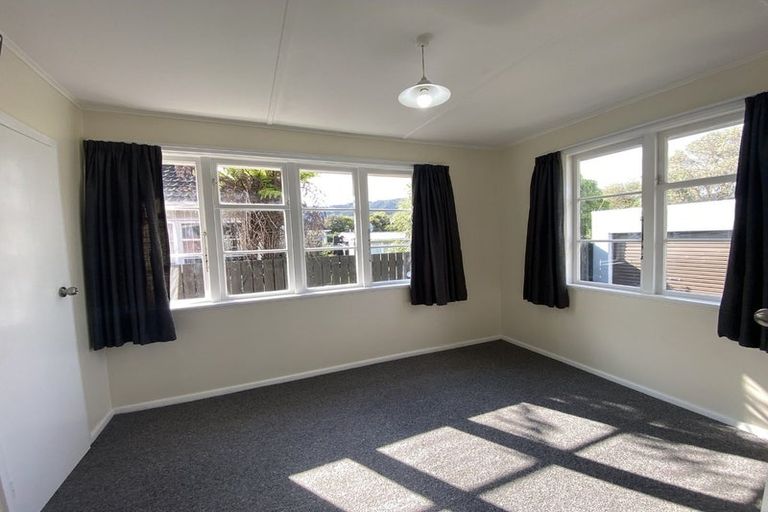 Photo of property in 99 Hewer Crescent, Naenae, Lower Hutt, 5011