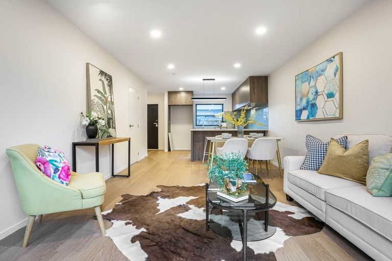 Photo of property in 6/36 Edmonton Road, Henderson, Auckland, 0612