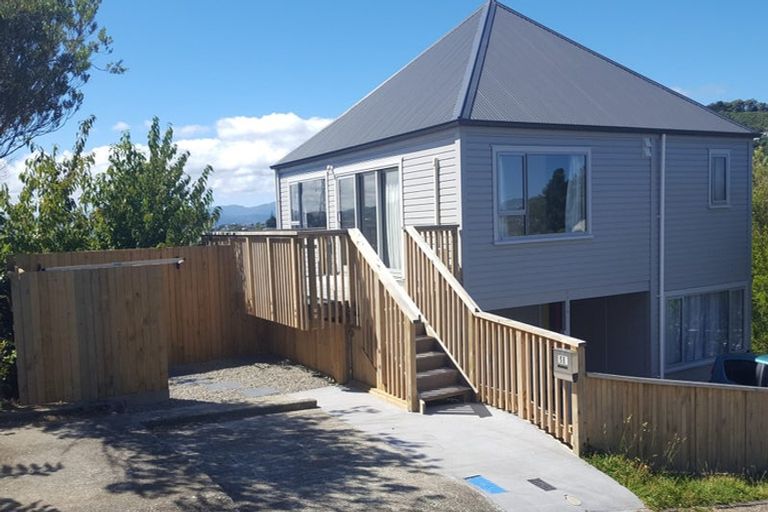 Photo of property in 5 Chancellor Way, Crofton Downs, Wellington, 6035
