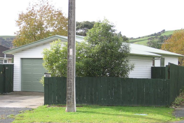 Photo of property in 124 Awaroa Road, Helensville, 0800