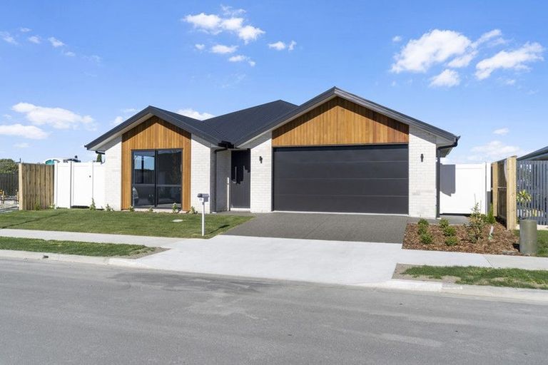 Photo of property in 32 Penney Avenue, Kaiapoi, 7630