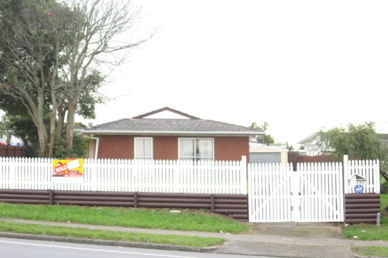 Photo of property in 137 Mahia Road, Wattle Downs, Auckland, 2103