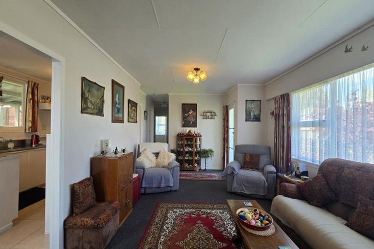 Photo of property in 8 Kent Street, Tokoroa, 3420