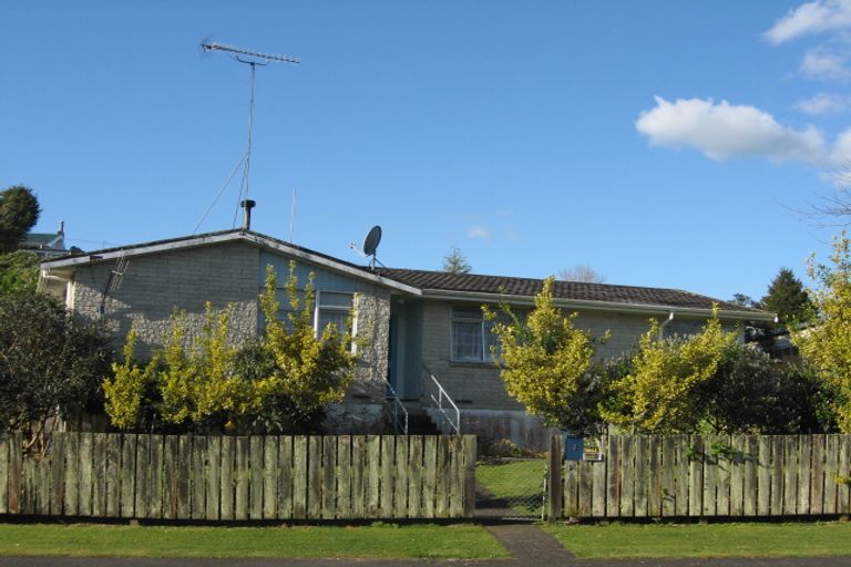 Photo of property in 2 Meadows Lane, Huntly, 3700