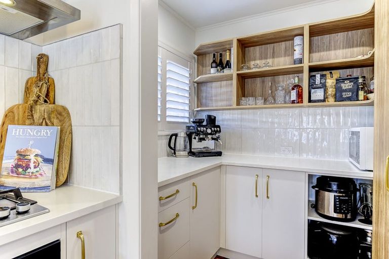 Photo of property in 25 Taylor Terrace, St Andrews, Hamilton, 3200