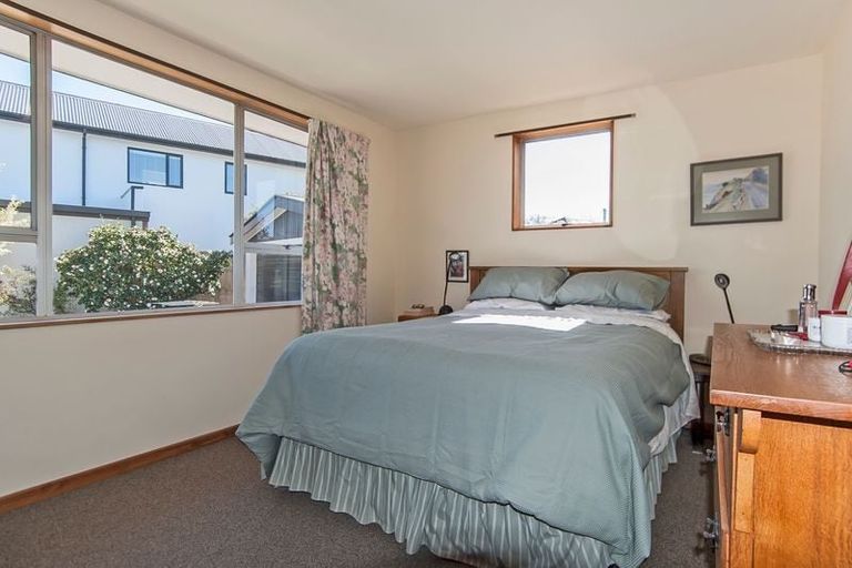 Photo of property in 9 Ketton Place, St Albans, Christchurch, 8052