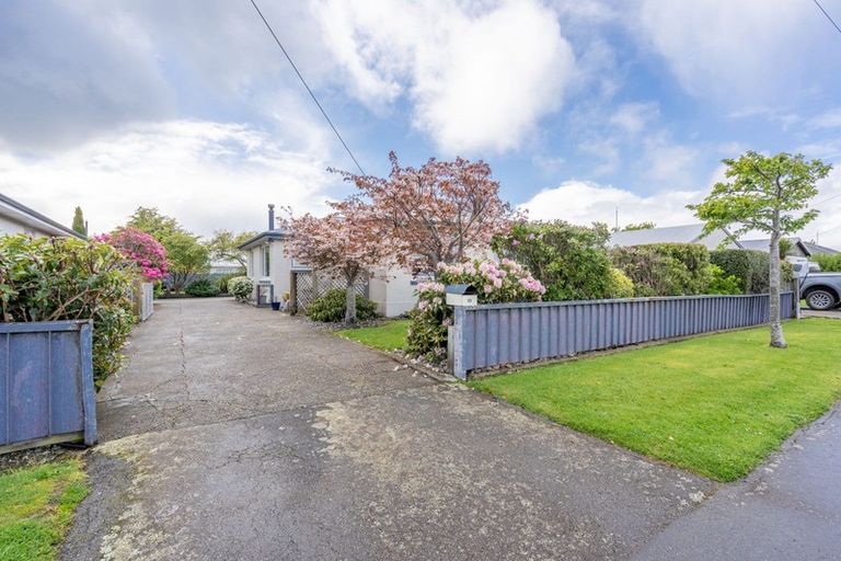 Photo of property in 43 Paterson Street, Grasmere, Invercargill, 9810