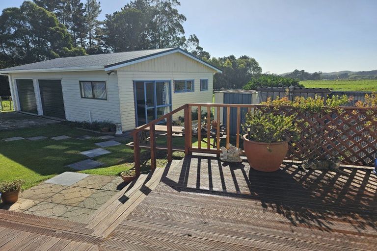 Photo of property in 56 Herbert Street, Eketahuna, 4900