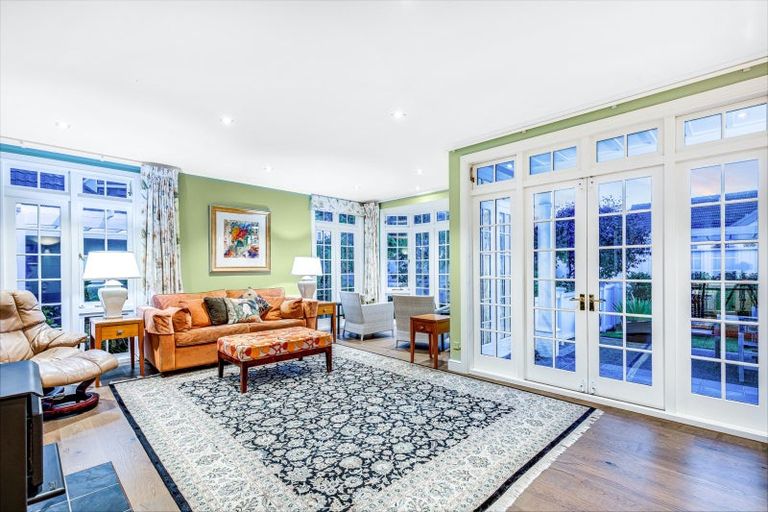 Photo of property in 4-6 Cheviot Road, Lowry Bay, Lower Hutt, 5013