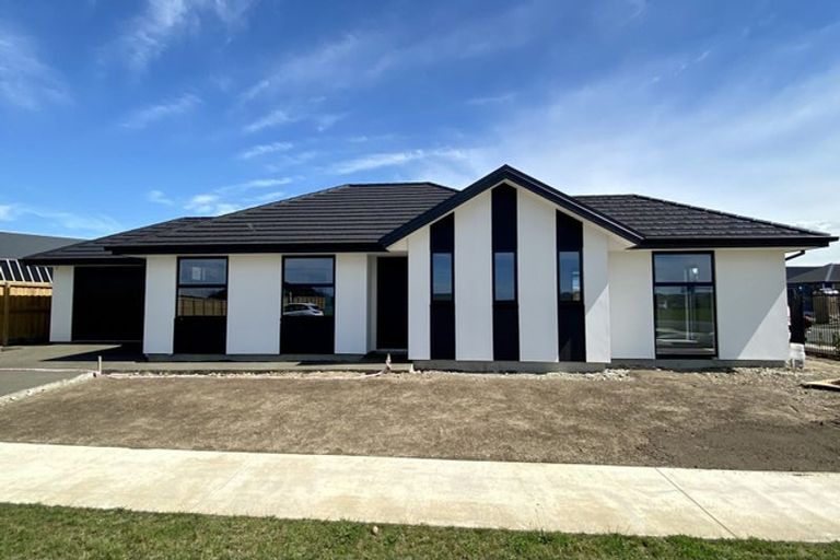 Photo of property in 14 Busby Way, Rolleston, 7614