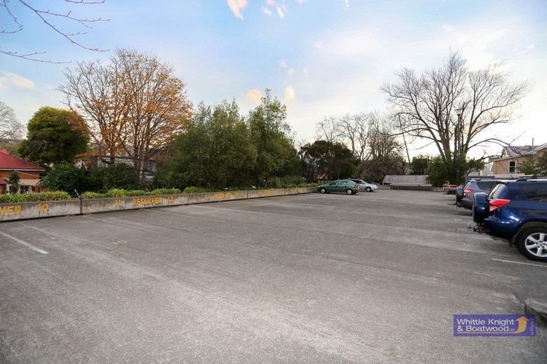 Photo of property in Gloucester Towers, 11/28 Gloucester Street, Christchurch Central, Christchurch, 8013