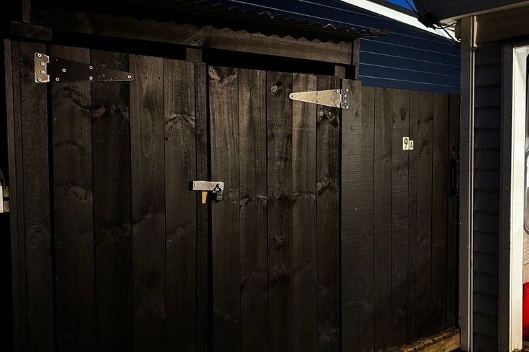 Photo of property in 9 Birdwood Street, Karori, Wellington, 6012