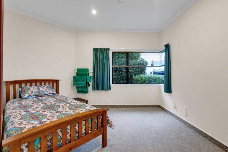 Photo of property in 23f Veale Road, Frankleigh Park, New Plymouth, 4310