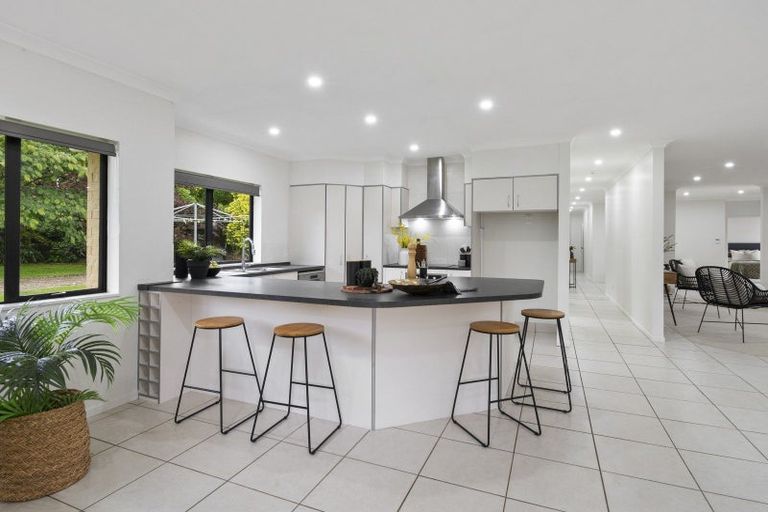 Photo of property in 16 Pukematawai Lane, Levin, 5571