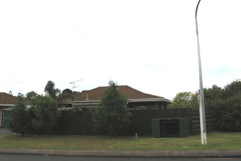 Photo of property in 1/47 Glamorgan Drive, Torbay, Auckland, 0630