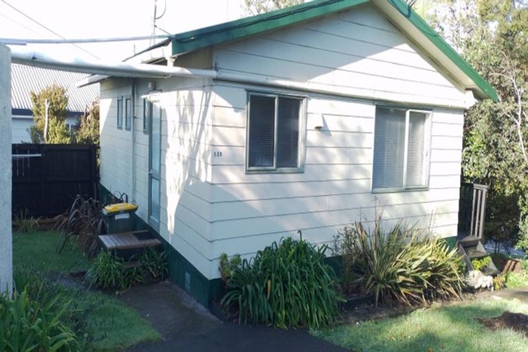 Photo of property in 528 Whangaparaoa Road, Stanmore Bay, Whangaparaoa, 0932
