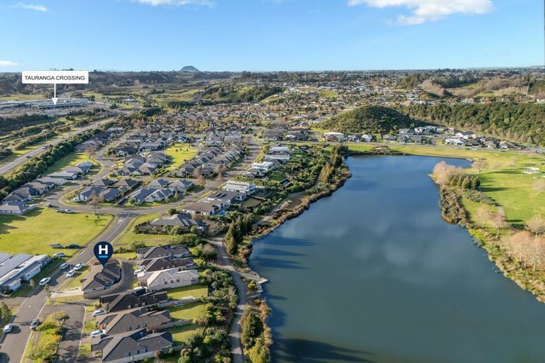 Photo of property in 17 Scoria Close, Pyes Pa, Tauranga, 3112