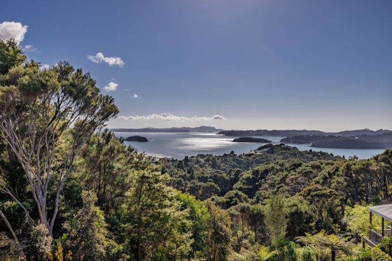 Photo of property in 2 Arabella Road, Opua, 0200