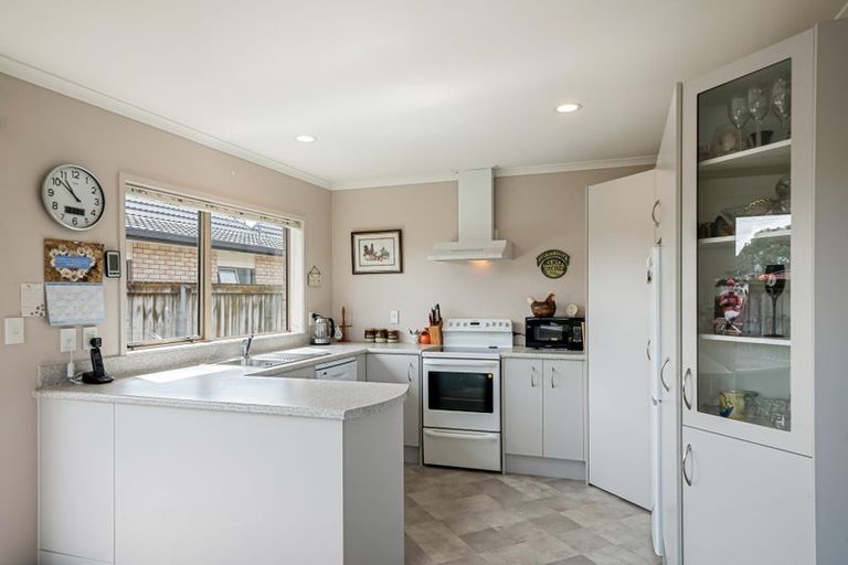 Photo of property in Trackside Villas, 41/91 Mako Mako Road, Levin, 5510